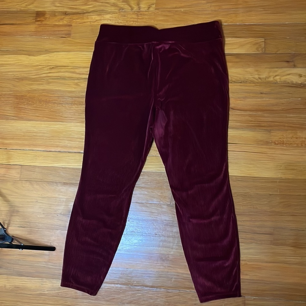XL AnyBody Ribbed Velour Leggings DD21 6192 - Picture 3 of 5